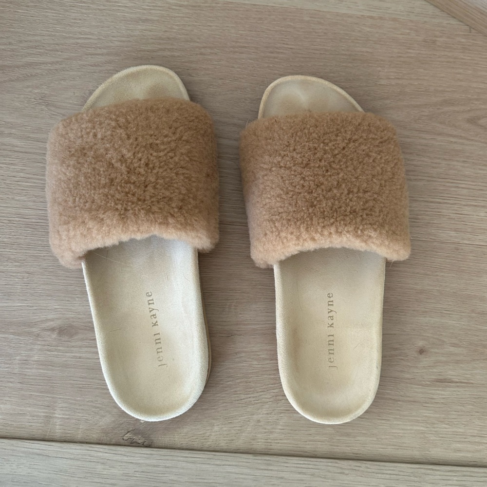 Jenni Kayne Shearling Slide Sandal in Natural Size 39